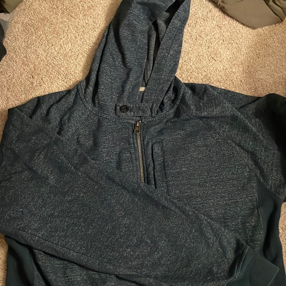 Men’s Navy Blue Volcom Zip Up Hoodie
